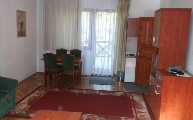 Helios Apartman Hotel