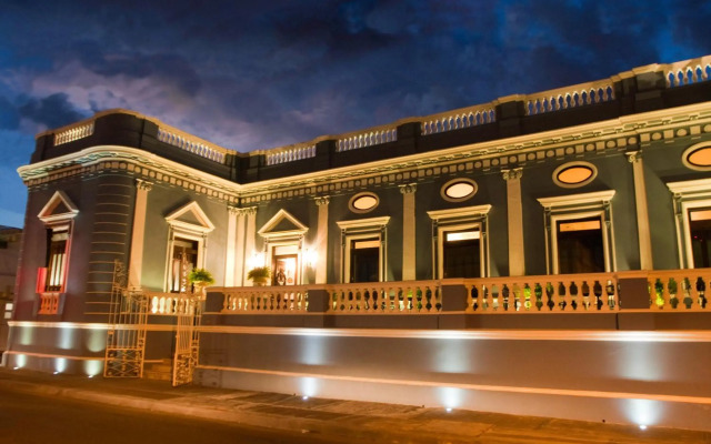 Hotel Casa Azul
