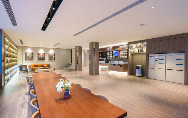 HanTing Hotel (Dalian North Station South Square)