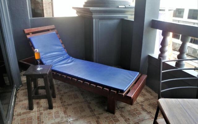 Hi Karon Beach Hotel