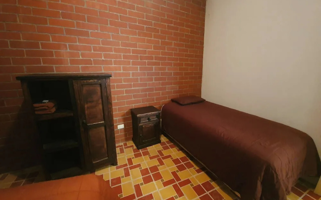 Lar Antiqua Hotel