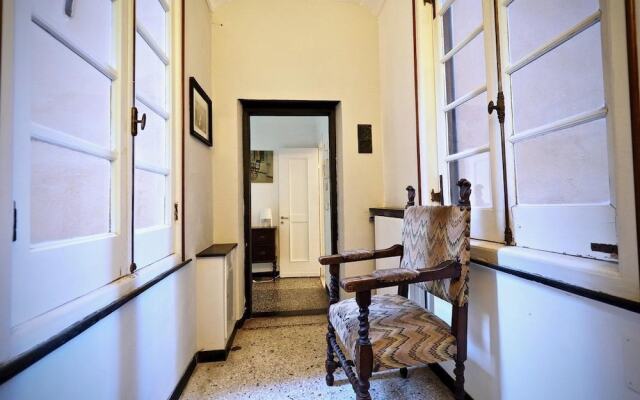 Comoda Casa degli Indoratori