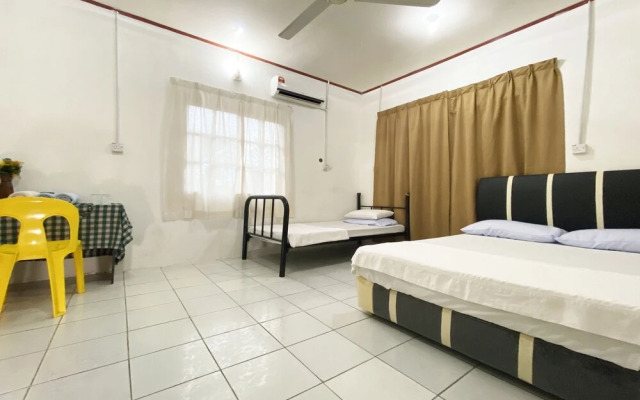 OYO 90314 Jafar Family Homestay