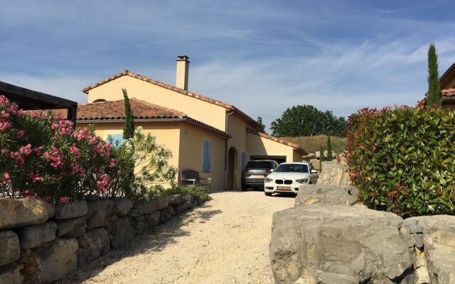 Luxurious Holiday Home in Sampzon With Private Terrace