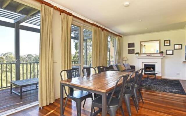Villa Executive 2br Ferre Resort Condo located within Cypress Lakes Resort (nothing is more central)