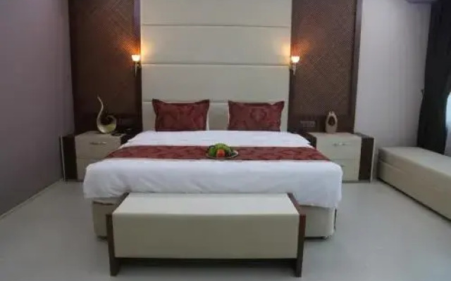 Liko Suite Hotel