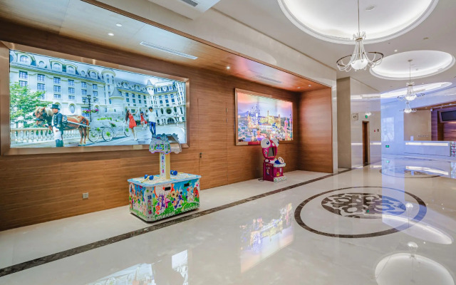Yin Run Jin Jiang Castle Hotel