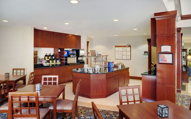 Staybridge Suites Oakville by IHG