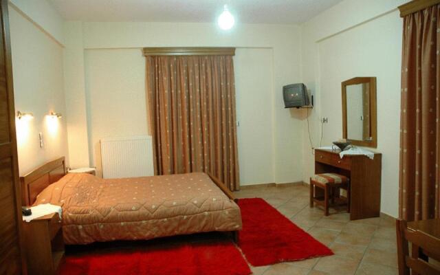Aroanios Hotel