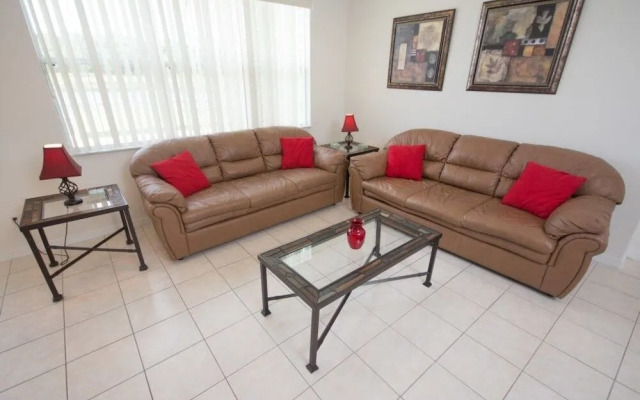 Sunrise Lakes 4 bed / 2.5 bath home