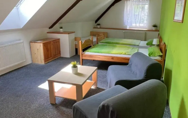 Penzion V Podzámčí