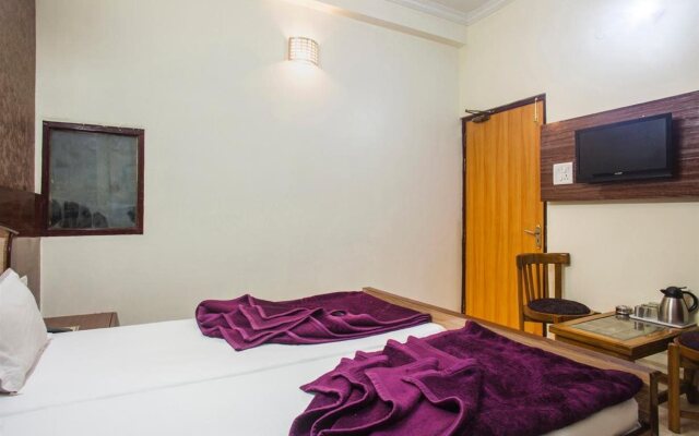 Hotel Ganga Maiya