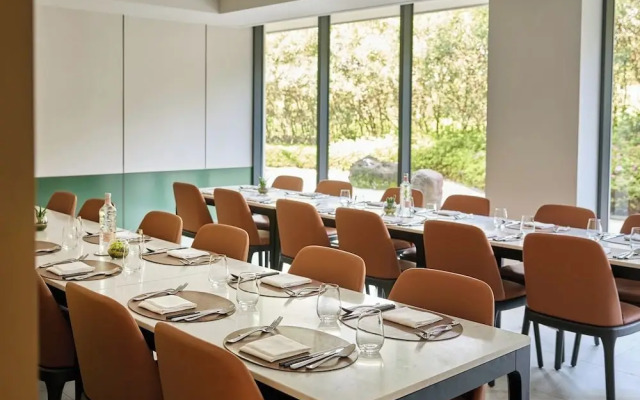 Grand Josun Hill Suite