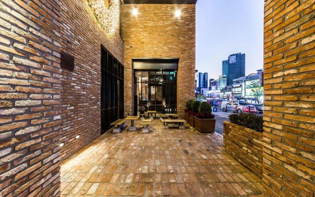 Hotel the Artist Dongseon