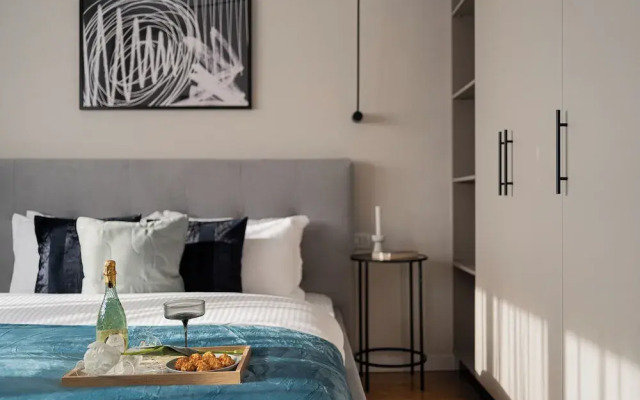 Vibrant & Spacious 3BR Condos on Amzei