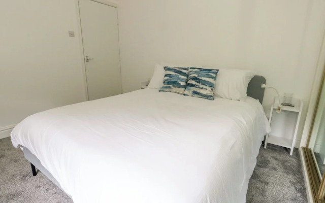 3 Harbour Heights