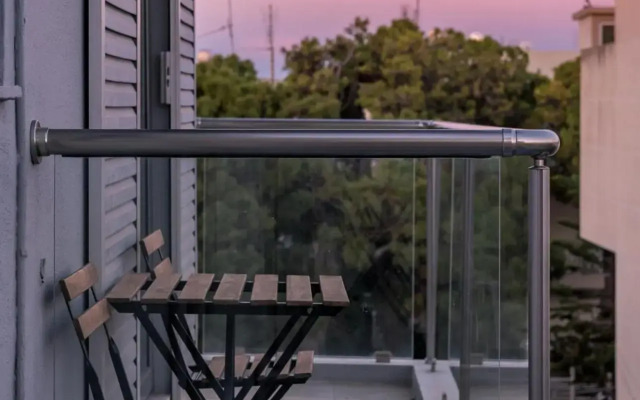 7 Palms Hotel Apartments