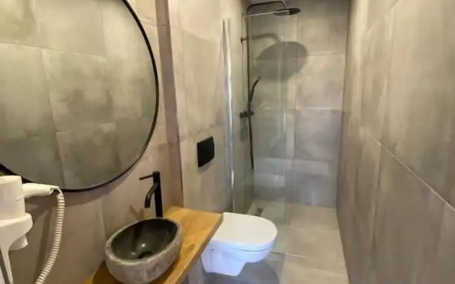 Hotel La Noire - Delft City Centre