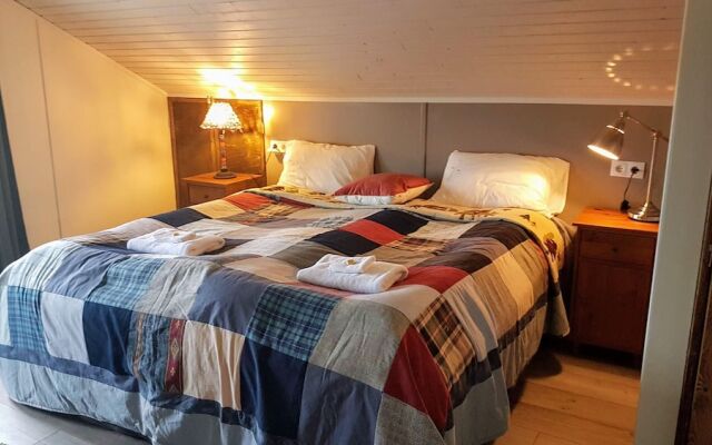 Grásteinn Guesthouse