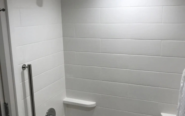 Holiday Inn Express Naperville by IHG