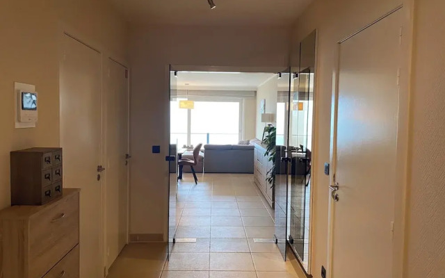 Apartment in Nieuwpoort by the Beach