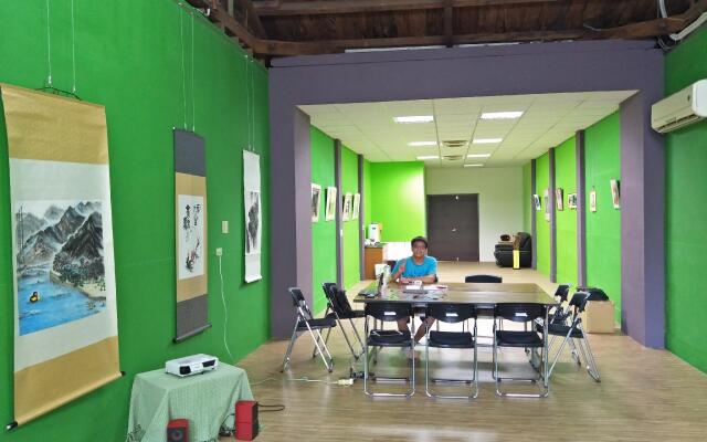 DF Park Space Hostel