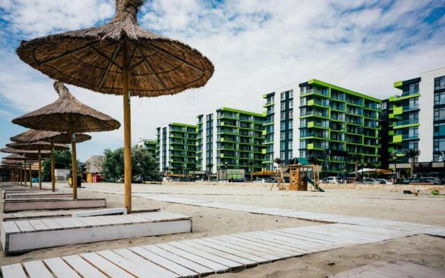 Alezzi Holiday Apartment 13 G