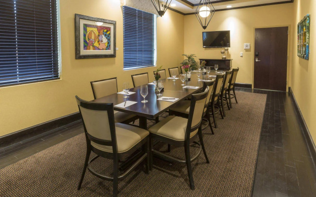 The Strathallan Rochester Hotel & Spa - DoubleTree by Hilton