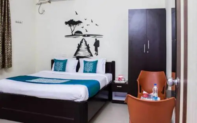 OYO 5083 near Railway Station