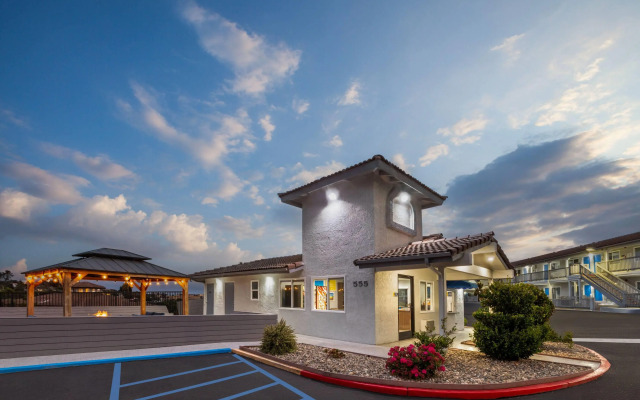 Days Inn by Wyndham Arroyo Grande/Pismo Beach