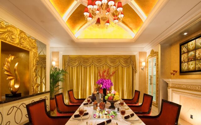 Radegast Hotel CBD