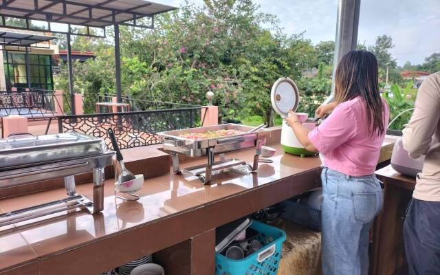 Rapeepong Resort Nanthai