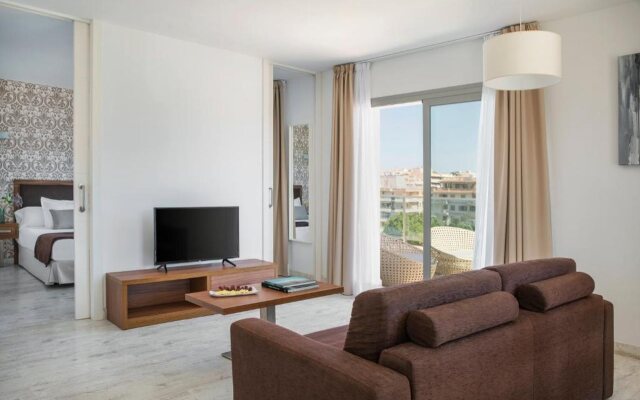 Portodrach Aparthotel & Suites