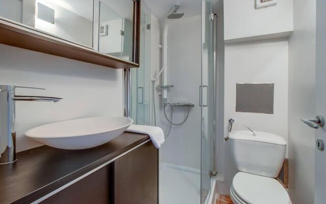 Lovely 15th Century Apartment in Osor