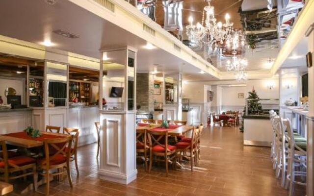 7 Pools Boutique Hotel & Spa
