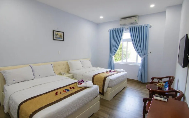 Duc Trung Hotel