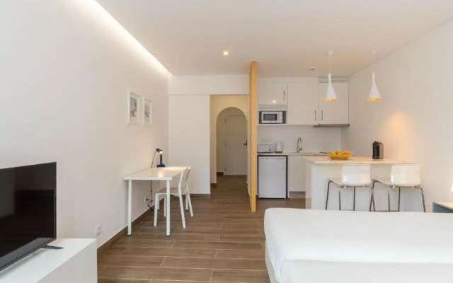 The Navigator - Ocean Heights