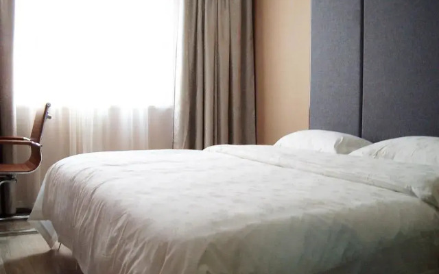 Guilin Xingbo Express Hotel Bus Station Branch
