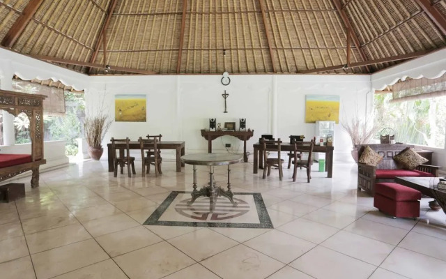 RedDoorz @ Bidadari Seminyak