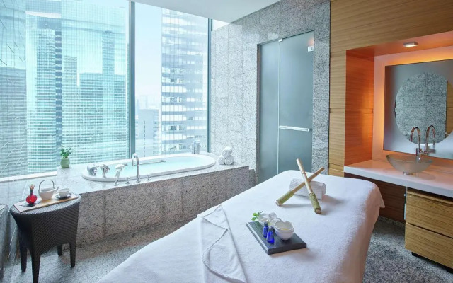 Conrad Tokyo