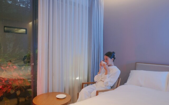 Blessed Hotel