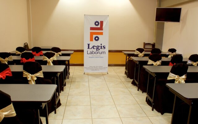 Aparthotel Las Brisas