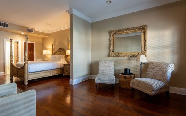 The Manor on St. Philip