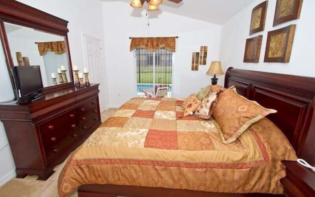 Vizcay Villa - Three Bedroom Home