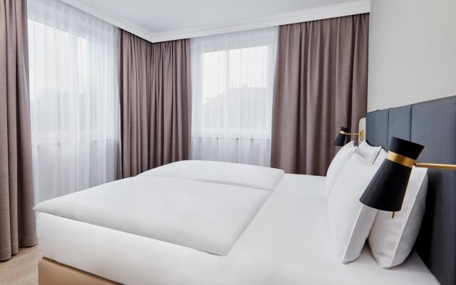 Crowne Plaza Hamburg - City Alster, an IHG Hotel