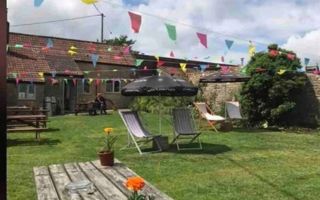 Tuckers Grave Inn Nr Bath Longleat Cheddar Bristol