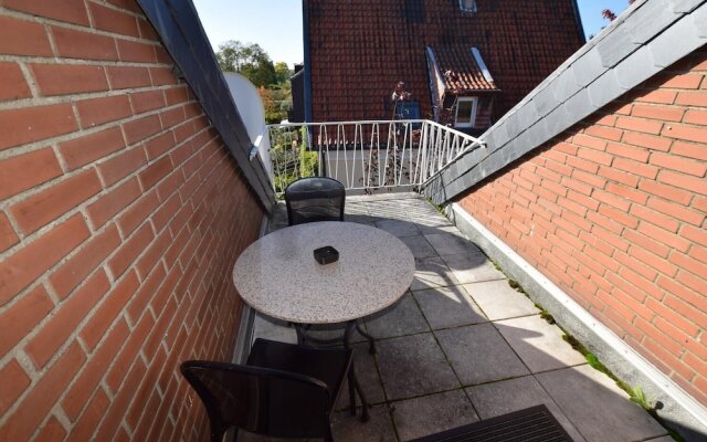 Tolstov-Hotels Generous 3 Room Apartment
