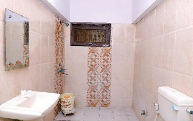 Hotel New Bakshi House