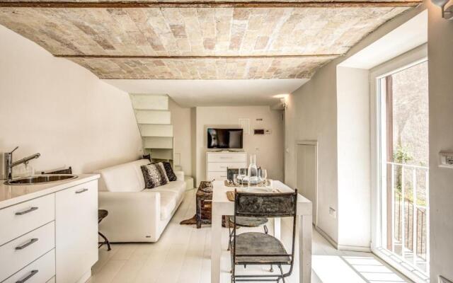 Appartamento di Design Con Vista Sui Monti