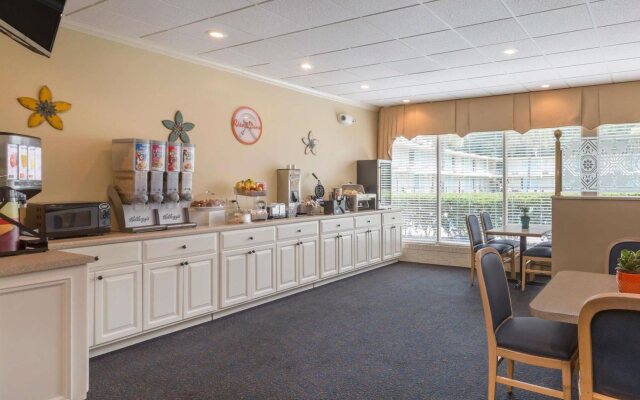 Howard Johnson Bainbridge Sout